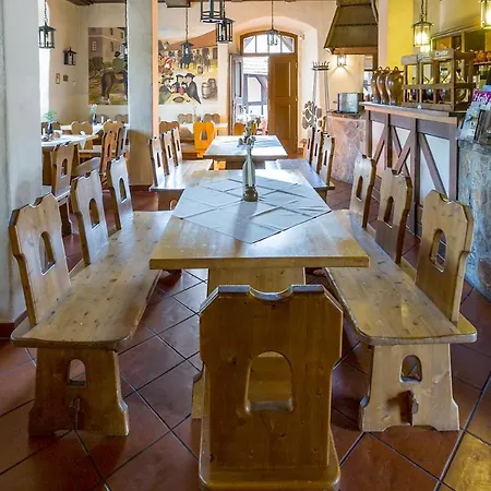 Burgschaenke & Goldener Loewe * バート・デューベン